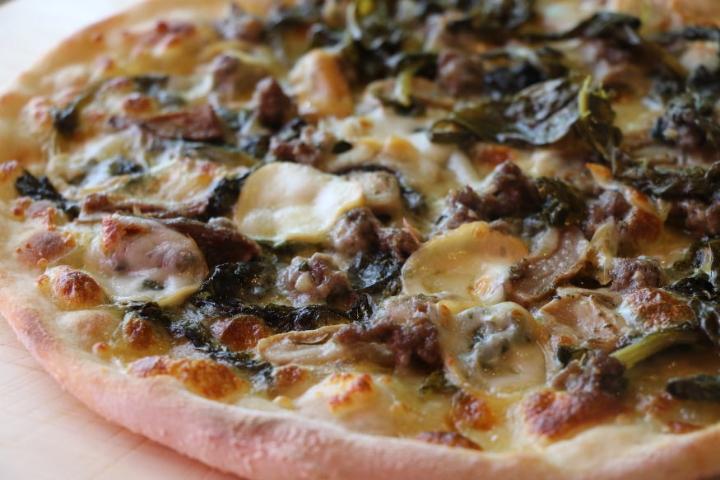 Fabio's Pizza