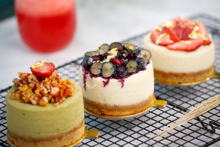 Dindan Bakery