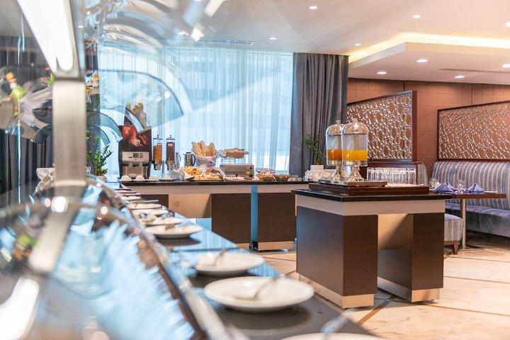 Monde Restaurant
