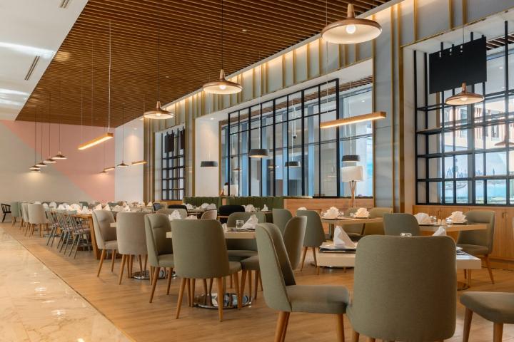 Sahab Restaurant at West Walk Retaj Hotel