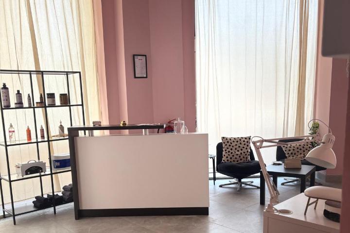 Noor Beauty Salon