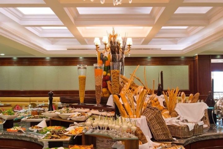 L'Auberge Restaurant photo 2