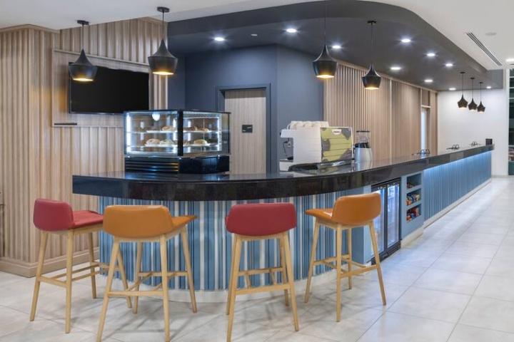 Lobby Cafe at Hampton photo 1