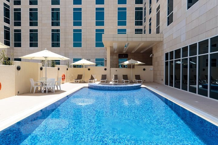 Premier Inn Doha Education City Hotel Pool photo 3