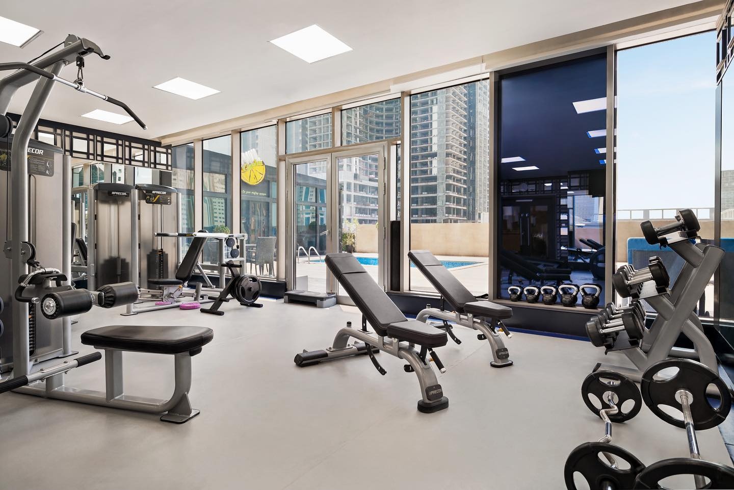 Wyndham Doha West Bay Pool & Gym photo 4