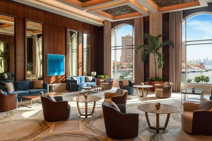 Lobby Lounge at St. Regis Marsa Arabia Island photo 5
