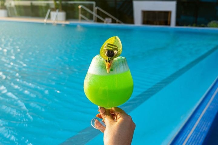 Velero Hotel Pool & Gym photo 2