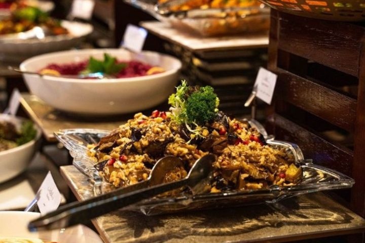 Al Thouraya Restaurant Ezdan Hotel West Bay photo 4
