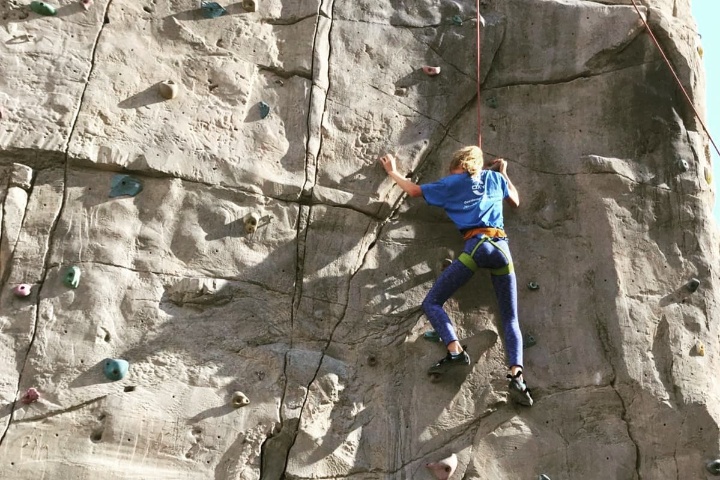 EsQalar Sports photo 4