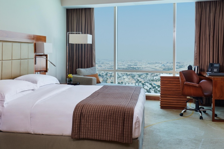Intercontinental The City Hotel Rooms photo 3