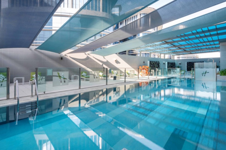 Holiday Inn Pool photo 4