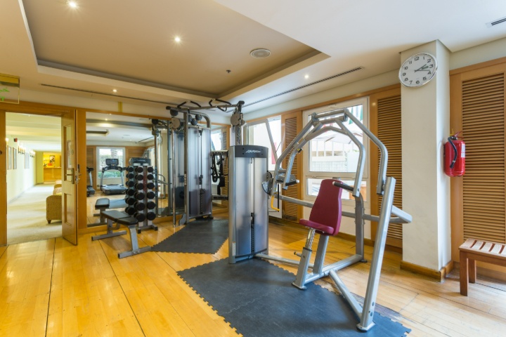 Movenpick Hotel Doha Gym photo 1