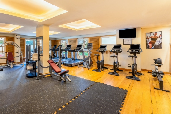 Movenpick Hotel Doha Gym photo 4