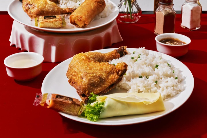 Max's Restaurant photo 3