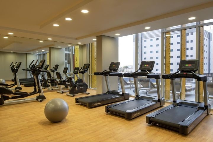 Adagio & Ibis Hotel Gym photo 1