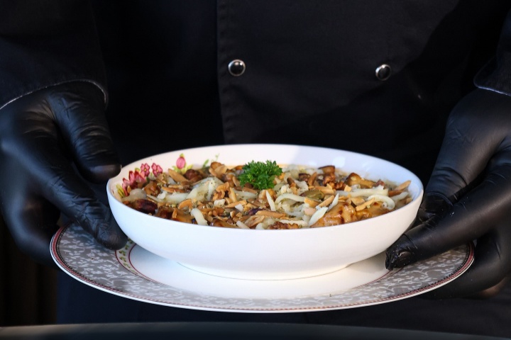Aziza Restaurant photo 2