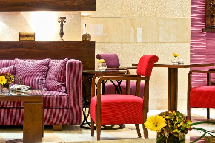 Grand Regal Hotel Lobby Cafe photo 2