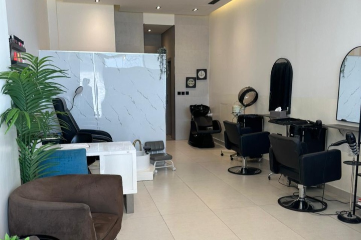 Glitter Beauty Salon photo 5