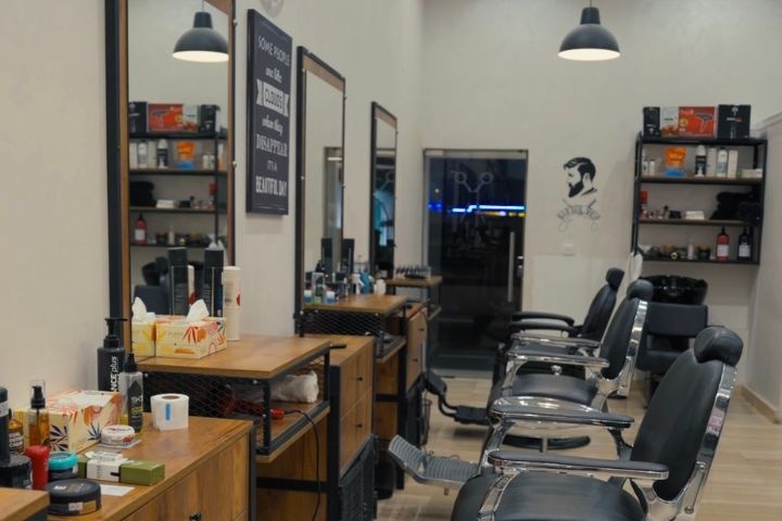 Cutchino Men's Salon photo 1