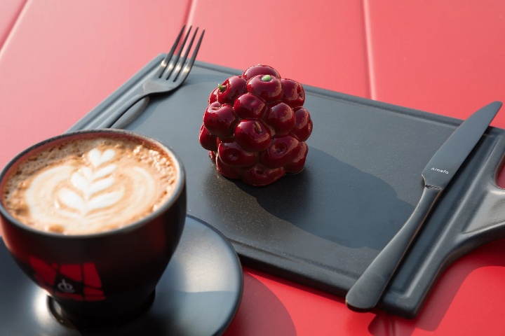 Dinara Kasko Pastry Art Doha photo 4