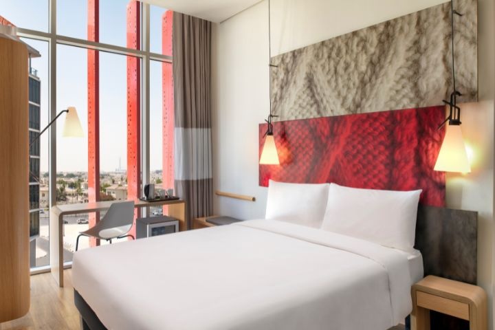 Adagio & Ibis Hotel Rooms photo 2