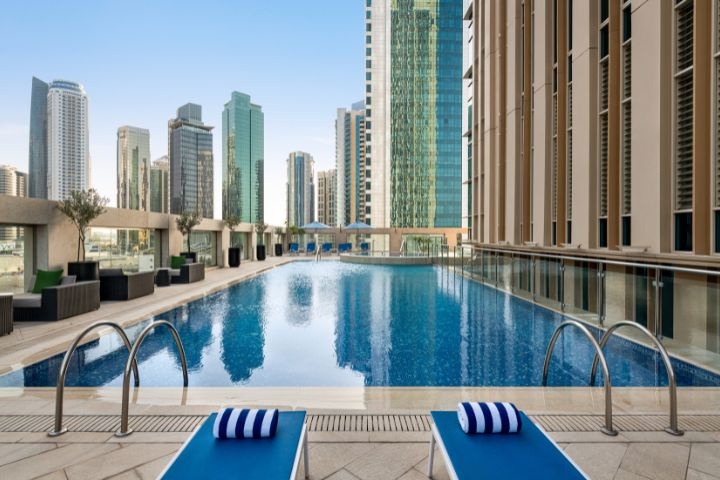 Wyndham Grand Doha West Bay Beach Pool photo 1