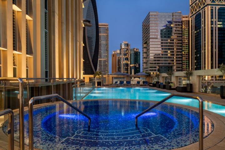Wyndham Grand Doha West Bay Beach Pool photo 2