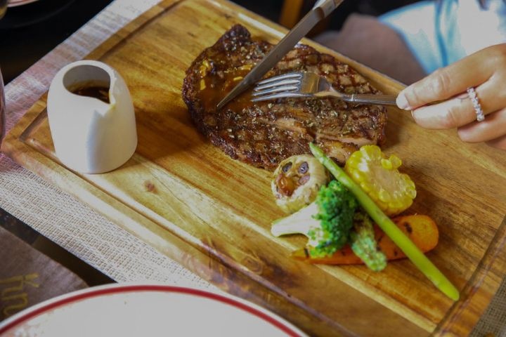 Knife Restaurant photo 5