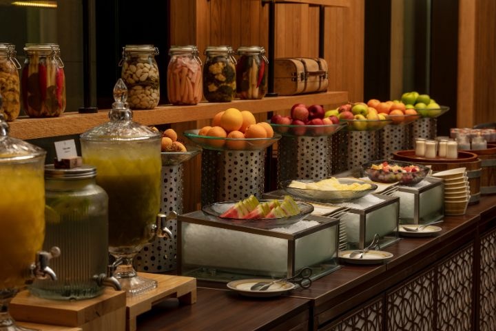 Le Colonial Restaurant photo 2