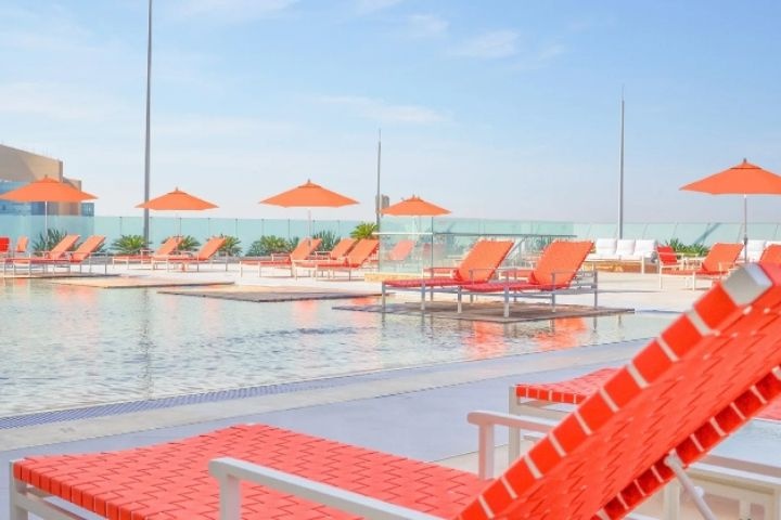 The Bentley Luxury Hotel & Suites Pool photo 3