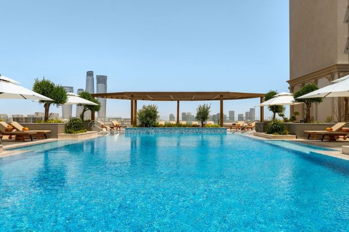 Le Royal Meridien Place Vendome Lusail Pool photo 1
