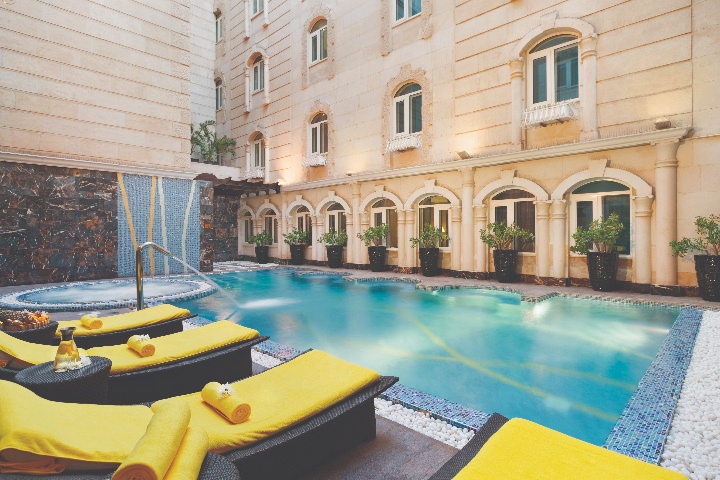 Grand Regency Hotel Doha Pool photo 1