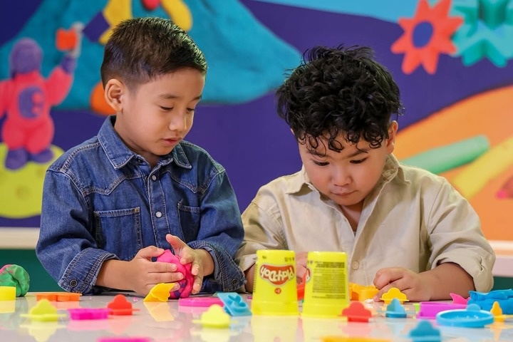 Play-Doh Fun Factory photo 3