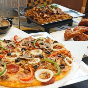 Yellow Cab Pizza photo 1