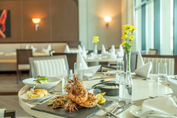 Tamra Restaurant photo 1