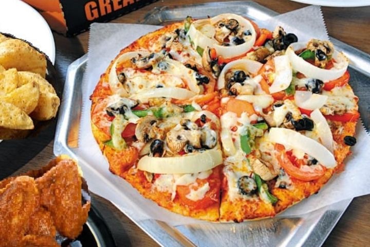 Yellow Cab Pizza photo 2
