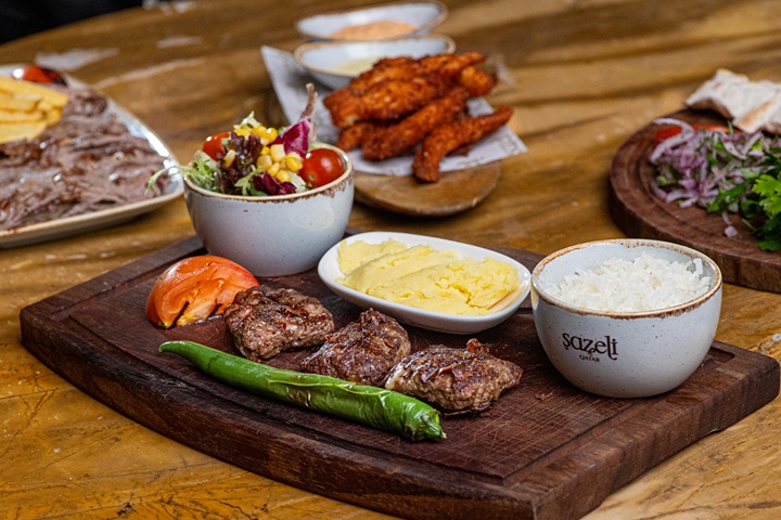 Sazeli Lounge photo 4