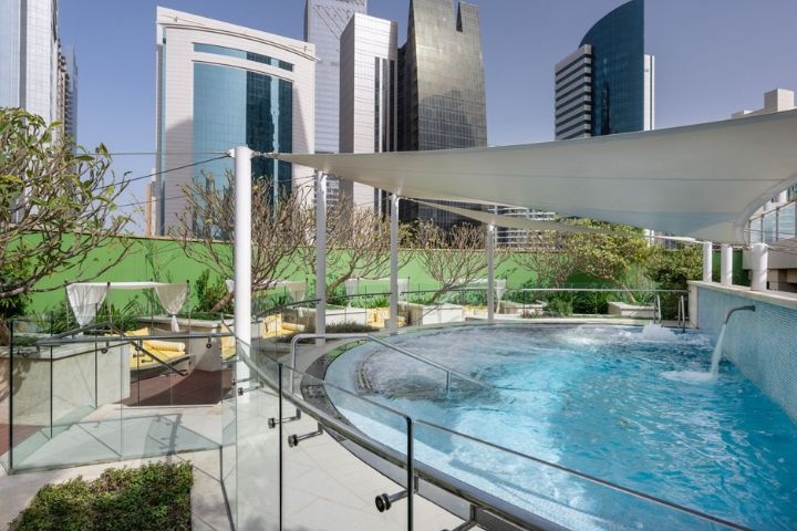 JW Marriott Marquis Doha Pool photo 3