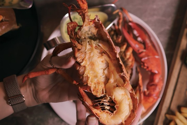 Burger & Lobster photo 1