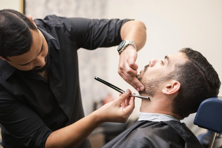 The Diplomatic Club Men's Salon photo 2